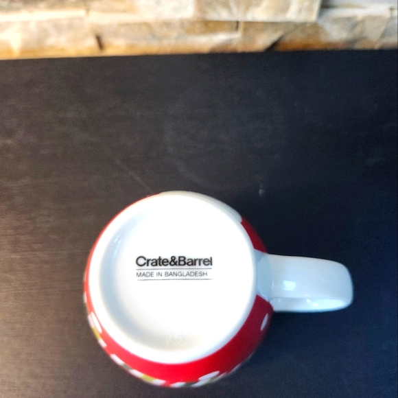 CRATE & BARREL MUG - Picture 2 of 2